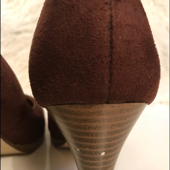 Brown suede-esk Fioni heels - Picture 4 of 8